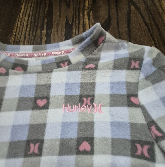 Hurley Plaid Pajama Set - Picture 4 of 13